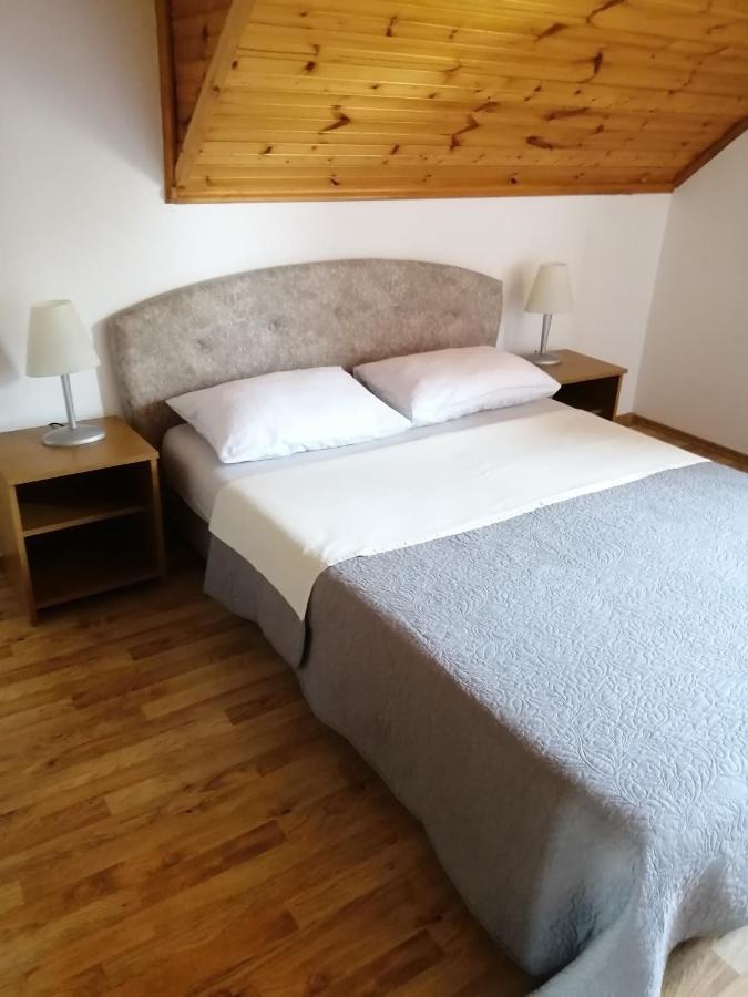 Guesthouse Zafran Smoljanac Εξωτερικό φωτογραφία