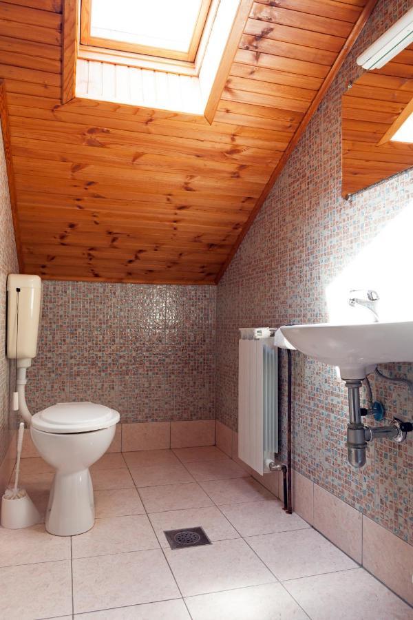 Guesthouse Zafran Smoljanac Εξωτερικό φωτογραφία