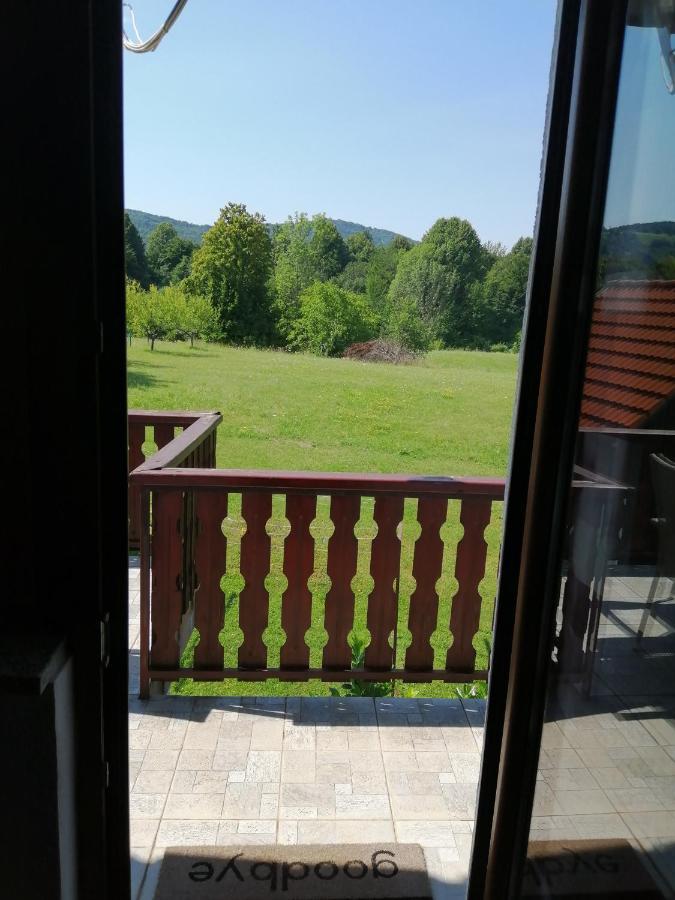 Guesthouse Zafran Smoljanac Δωμάτιο φωτογραφία